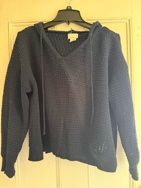 Nicole Miller Navy V-Neck Waffle Knit Hoodie Sweater